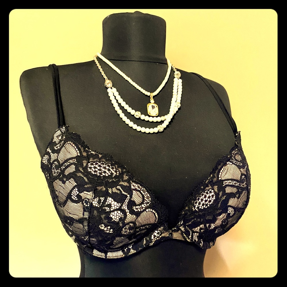 Victoria’s Secret Very Sexy Push-up abra
